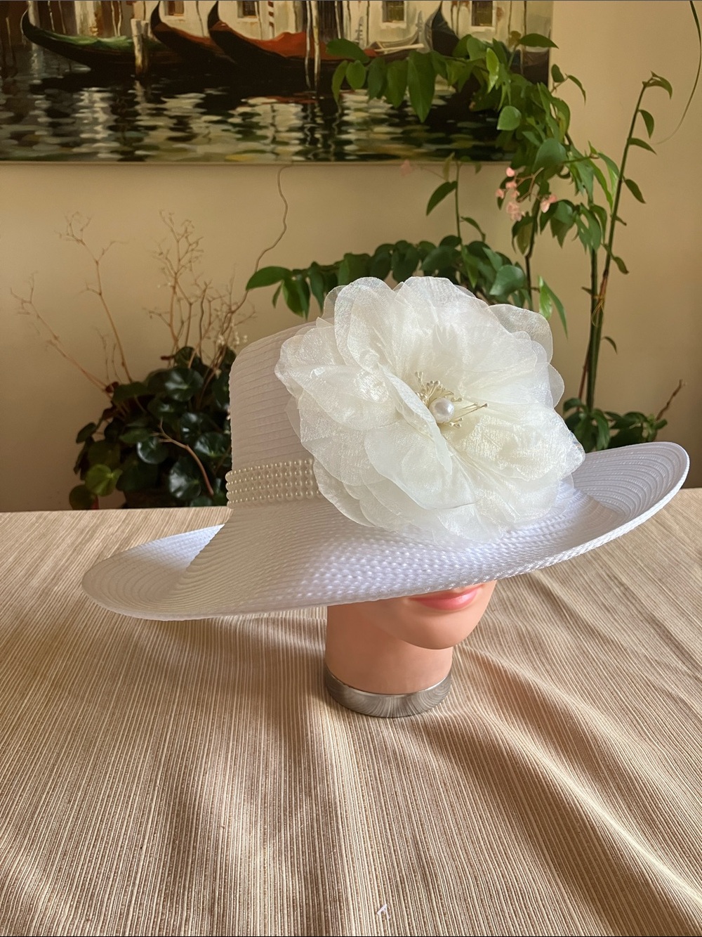 Elegant White Satin Ribbon Wide-Brim Floral Hat with Pearl Band